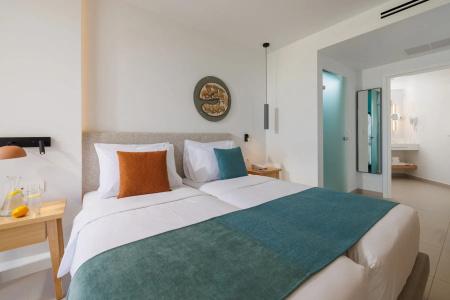 Oasis Beach - Adults Only - 32