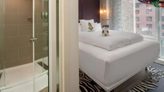Staypineapple, An Artful, Midtown New York - 79