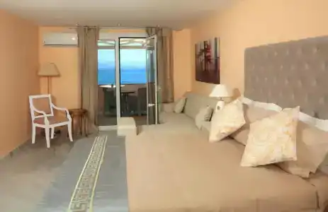 Cavomarina Beach - 7