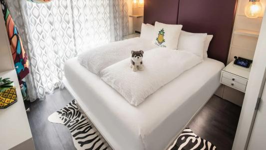 Staypineapple, An Artful, Midtown New York - 90