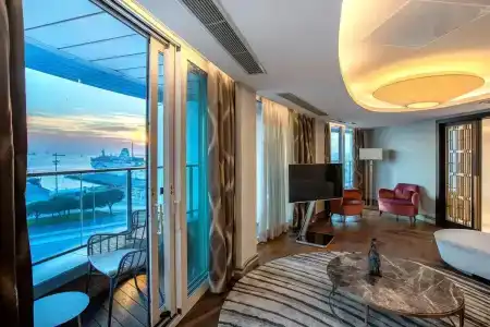 Radisson Blu Istanbul Ottomare - 180