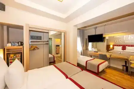 Ramada by Wyndham Istanbul Pera - 54