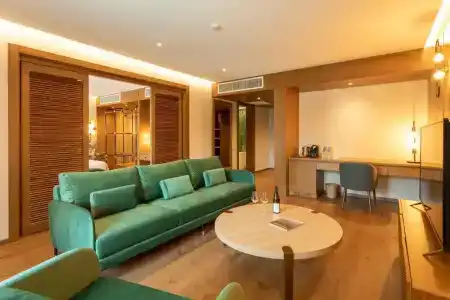 Lopota Lake Resort & Spa - 7
