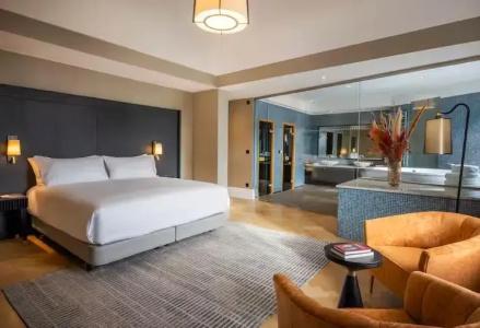 DoubleTree By Hilton Brussels City - 64