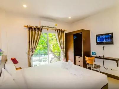 Baan Yuyen Karon Guesthouse - 40