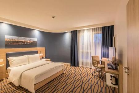 Hampton By Hilton Frankfurt Airport - 23