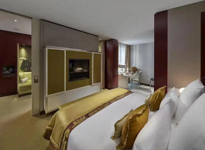 Mandarin Oriental - 41