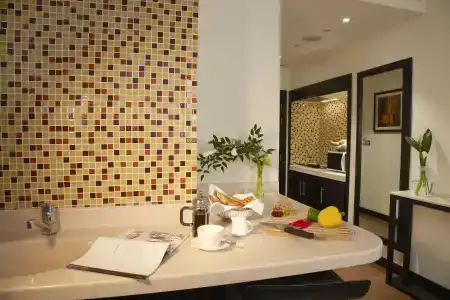 Cristal Abu Dhabi - 47