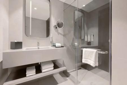 Courtyard by Marriott World Trade Centre, Dubai - 34