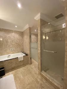 The Ritz-Carlton, - 66