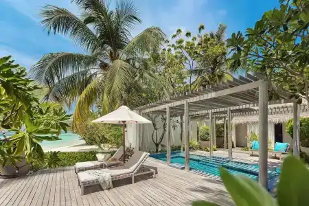 Lux* South Ari Atoll Resort & Villas - 15