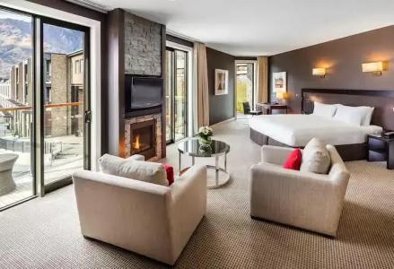 Hilton & Spa - 48