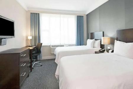 Wyndham Garden Long Island City - 39