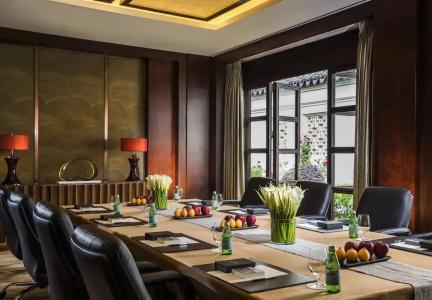 Four Seasons Hangzhou at West Lake - 14