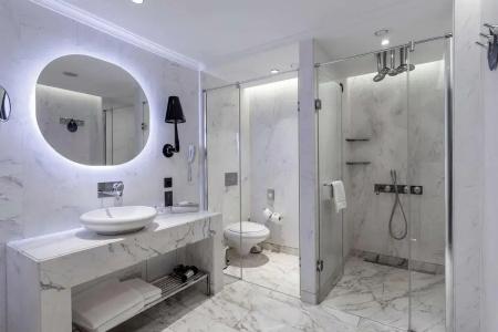 Radisson Blu Istanbul Ottomare - 84