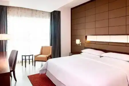 Four Points by Sheraton Sharjah - 6