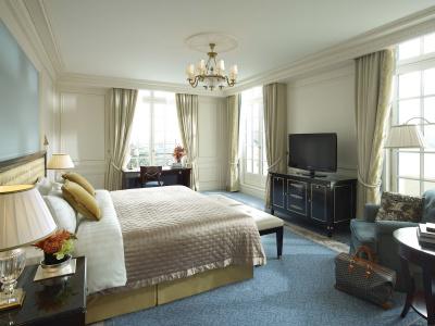 Shangri-La Paris - 5