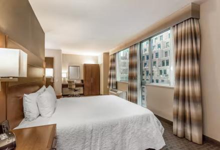 Hampton Inn Manhattan Grand Central - 57