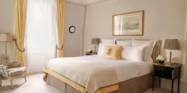 Hôtel Plaza Athénée - Dorchester Collection - 59