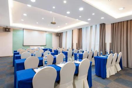 Holiday Inn Express Shanghai Putuo, An Ihg - 25