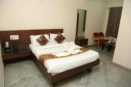 Soundarya - 4