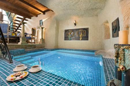 Elysion Cave Suites - 74