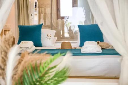 Alia Luxury Suites - 106