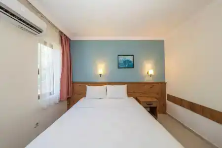 Katre Oludeniz - 41