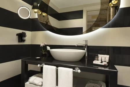 Ramada & Suites by Wyndham Istanbul Sisli - 23