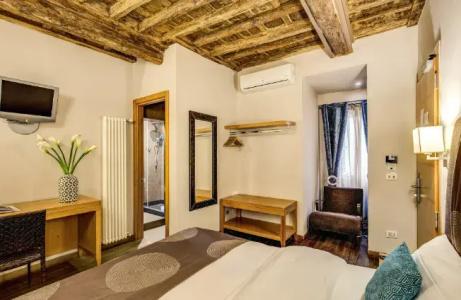 Trevi Beau Boutique - 31