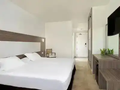 H10 Cambrils Playa - 44