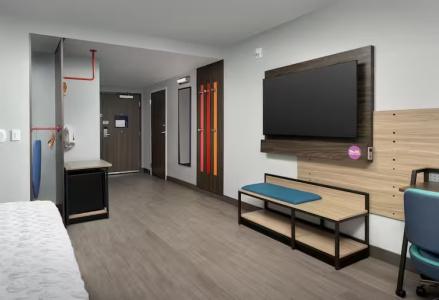 Home2 Suites By Hilton Miami Airport South Blue Lagoon - 31
