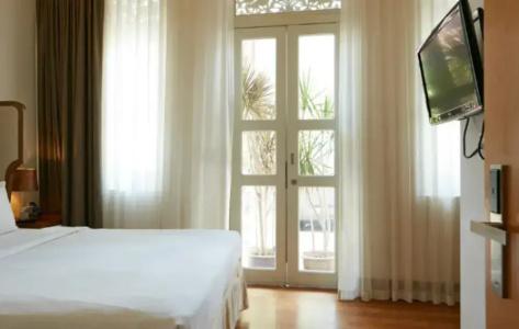 The Sultan (Sg Clean) - 73