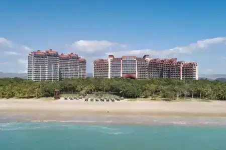 Pullman Oceanview Sanya Bay Resort & Spa - 45