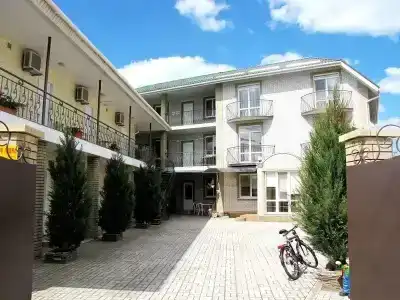 Алина - 0