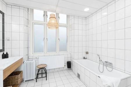 Ibsens - 64