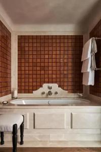 Rosewood Castiglion del Bosco - 8