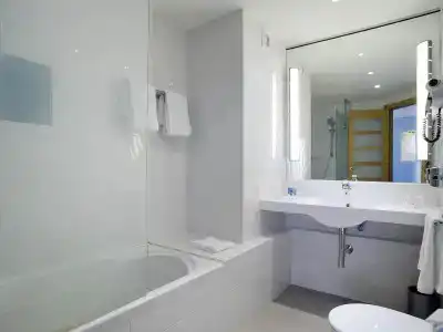 Novotel Barcelona City - 32