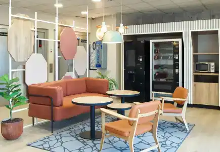B&B Hôtel Paris Porte de la Villette - 11