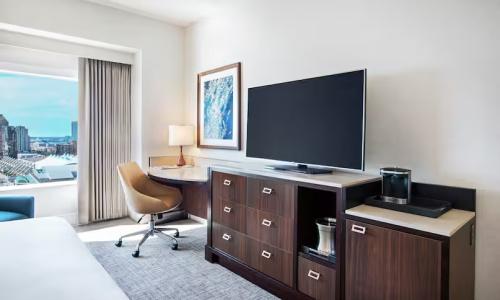 Hilton San Diego Bayfront - 69