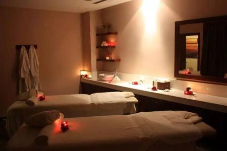 Capital Coast Resort And Spa - 43