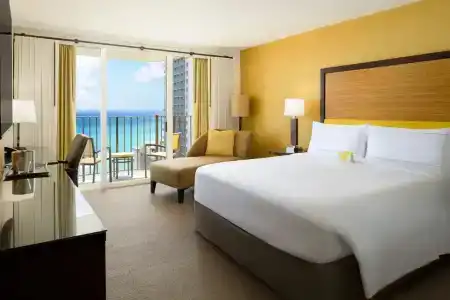 Hilton Waikiki Beach - 88