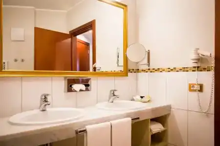 Mediterranee Family & Spa - 9