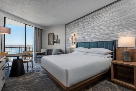 Sheraton San Diego & Marina - 52