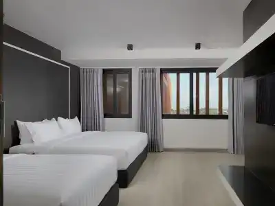Prime Town - Posh & Port Phuket - 47