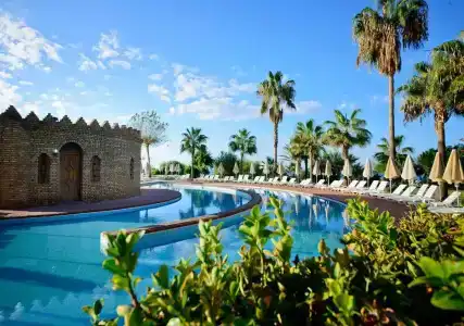 Mc Beach Park Resort - 12