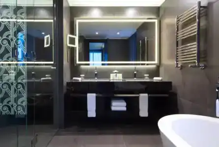 DoubleTree by Hilton Минск - 61