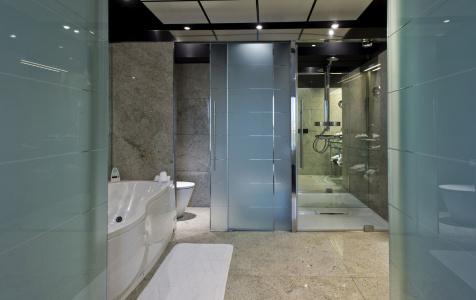 Hilton Madrid Airport - 85