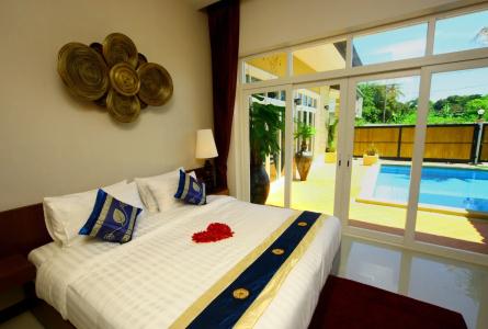 Rawai Private Villas - Pools and Garden - 3