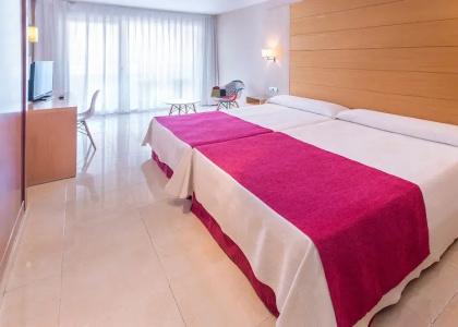 Mediterraneo Bay & Resort - 33